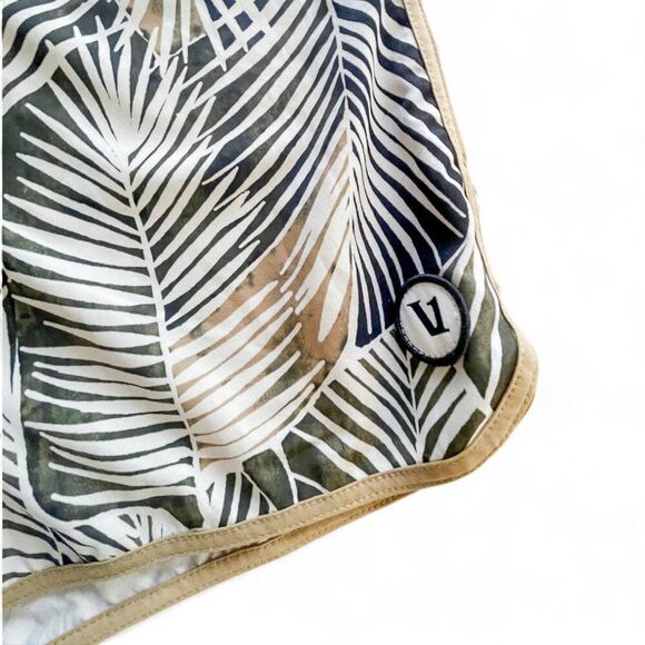 Vuori Men's Cruise Boardshort in Wheat Fronds Size 32 - Picture 2 of 6